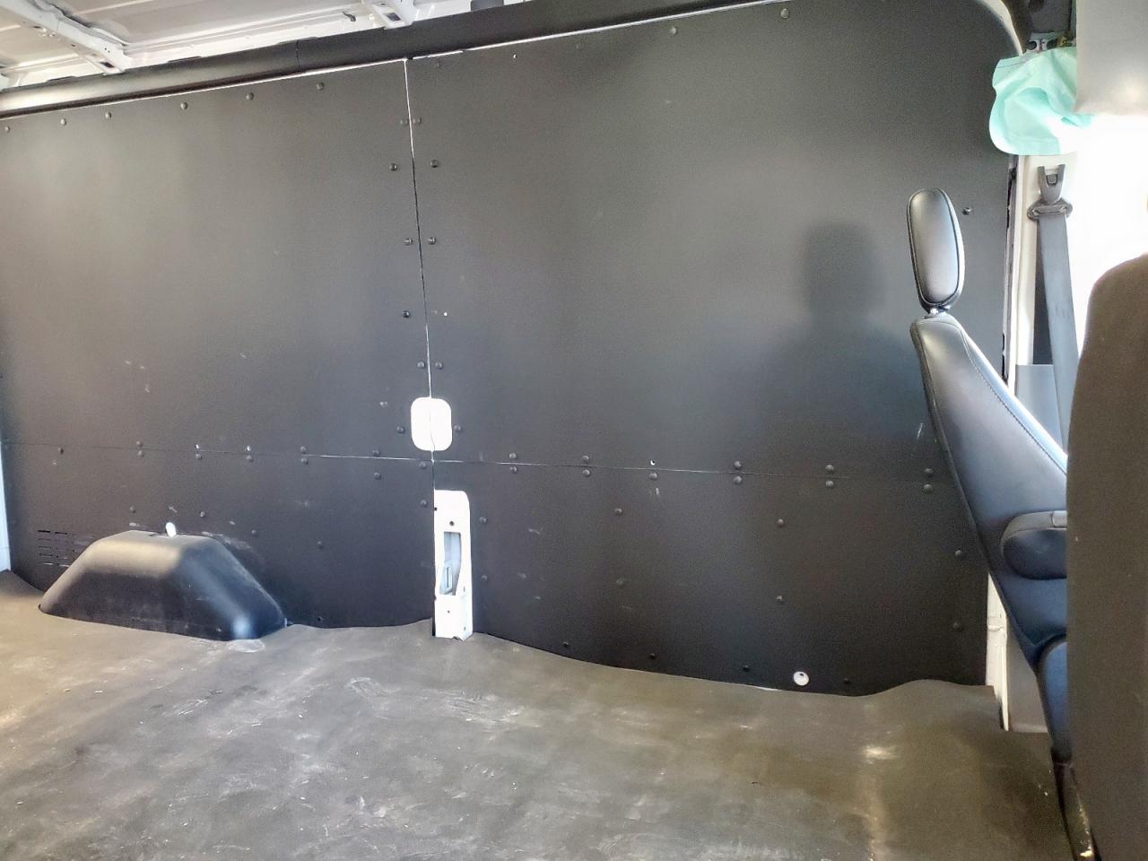 2024 Ford Transit Delivery Van VIN: 1FTBR1C89RKB61082 Lot: 92897845