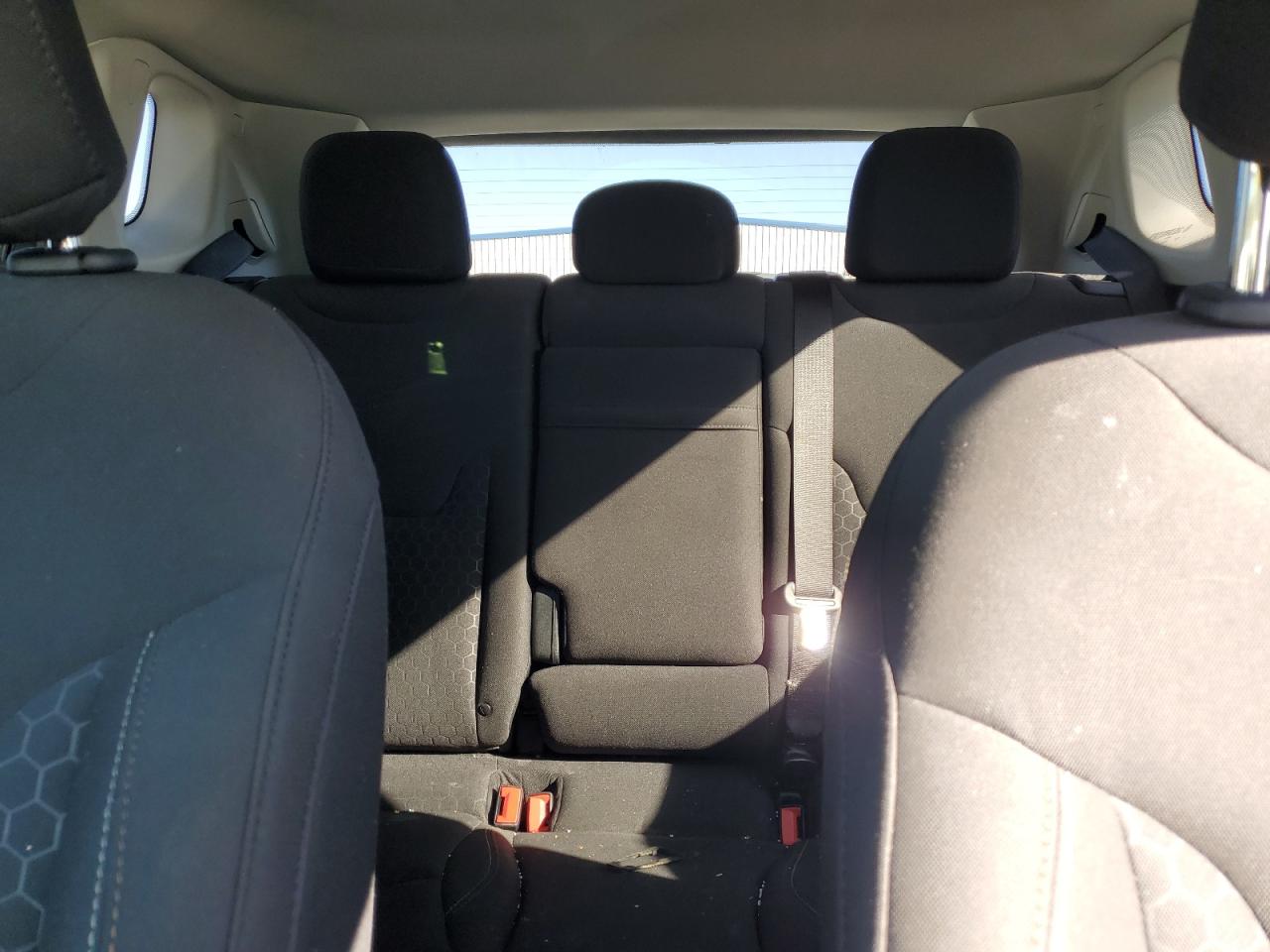 2018 Jeep Compass Sport VIN: 3C4NJCAB8JT502683 Lot: 92167345