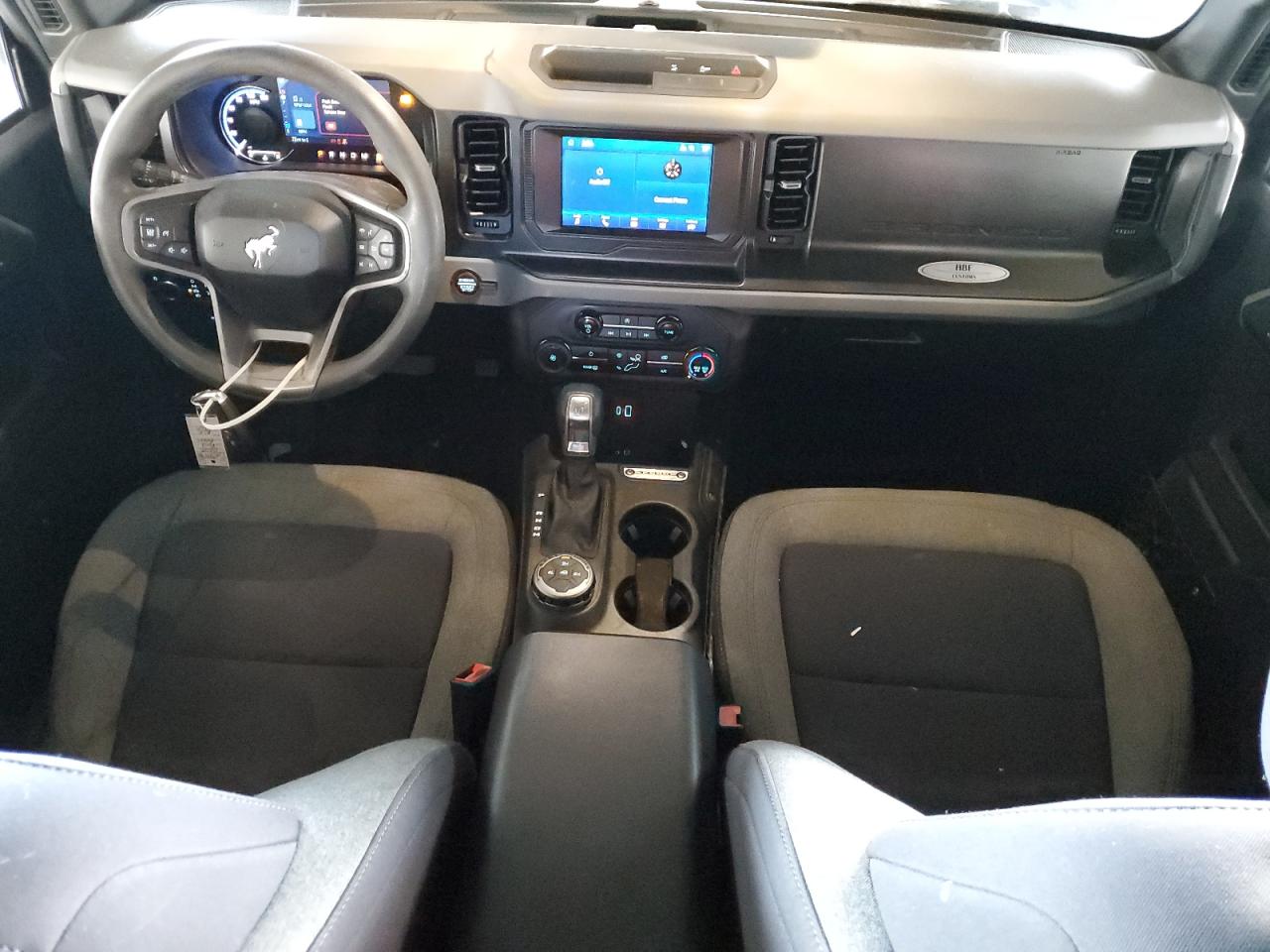 2023 Ford Bronco Base VIN: 1FMEE5BP1PLB28122 Lot: 92948305