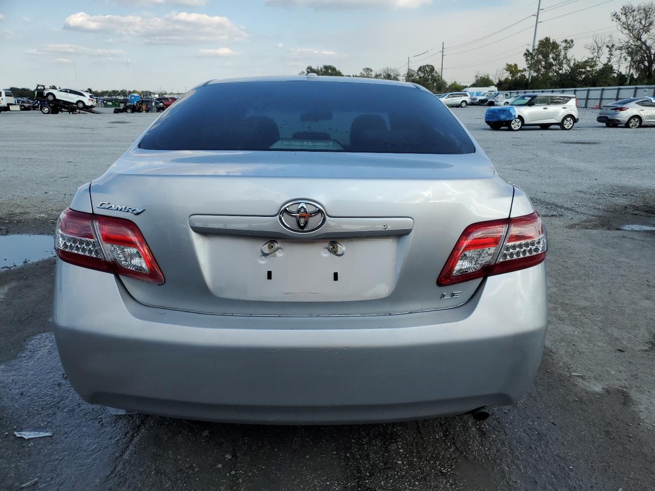 2011 Toyota Camry Base VIN: 4T1BF3EK2BU777774 Lot: 92357855