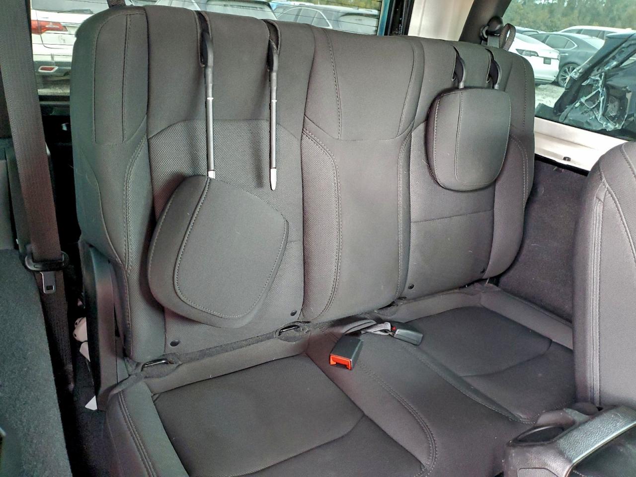 2021 Jeep Wrangler Sport VIN: 1C4GJXANXMW648267 Lot: 92222555