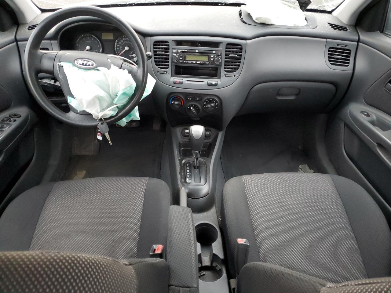 2008 Kia Rio Base VIN: KNADE123886422927 Lot: 89620045