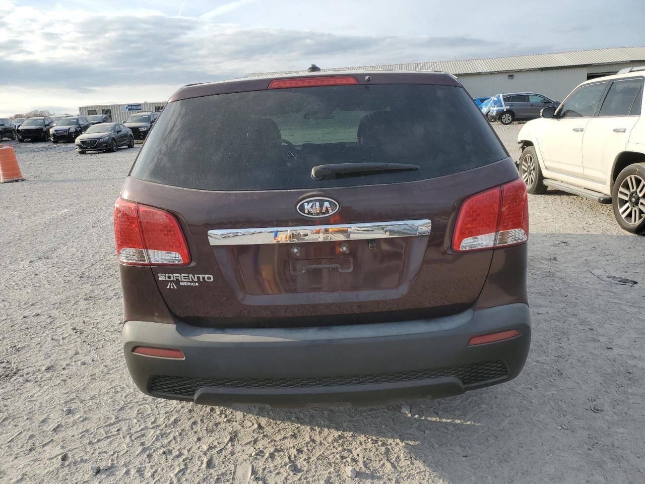 2012 Kia Sorento Base VIN: 5XYKT3A13CG283906 Lot: 93300105