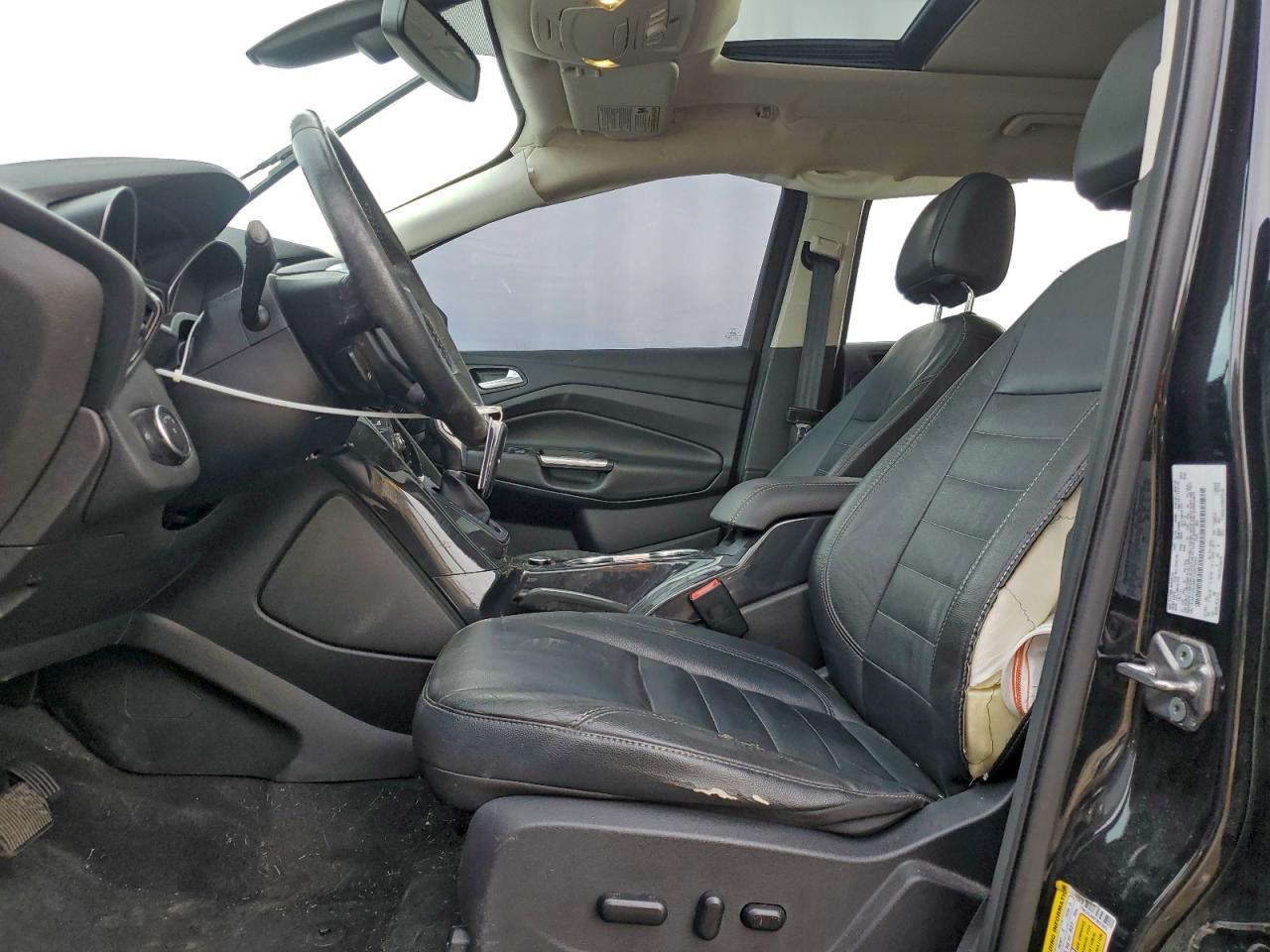 2015 Ford Escape Titanium VIN: 1FMCU9J96FUB07943 Lot: 93899095