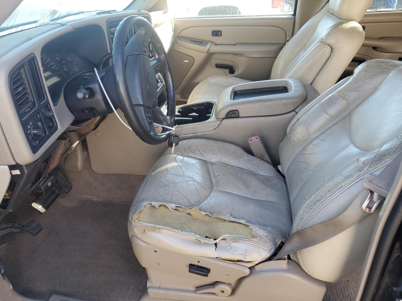 2004 GMC Yukon VIN: 1GKEC13V14J133834 Lot: 91604345