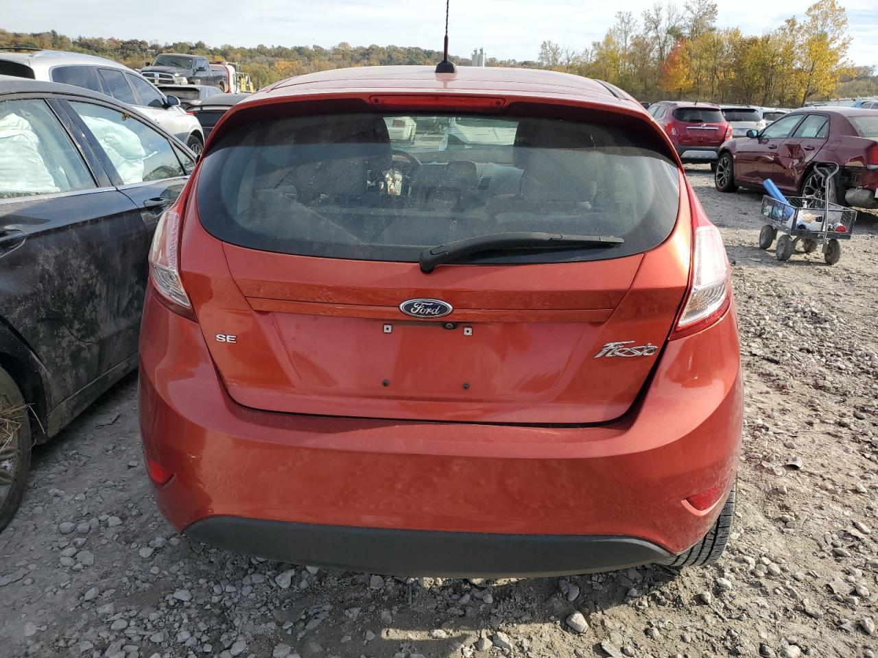 2019 Ford Fiesta Se VIN: 3FADP4EJ9KM140611 Lot: 90723735