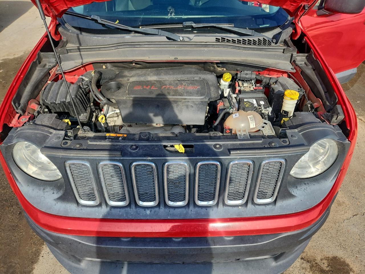 2015 Jeep Renegade Sport VIN: ZACCJAAT8FPC10440 Lot: 94278525