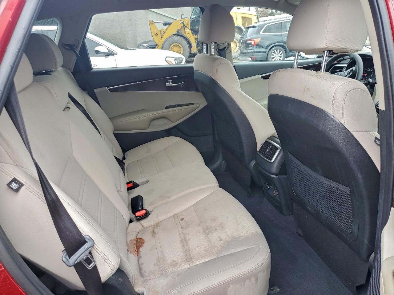 2018 Kia Sorento Lx VIN: 5XYPGDA37JG416598 Lot: 93930545