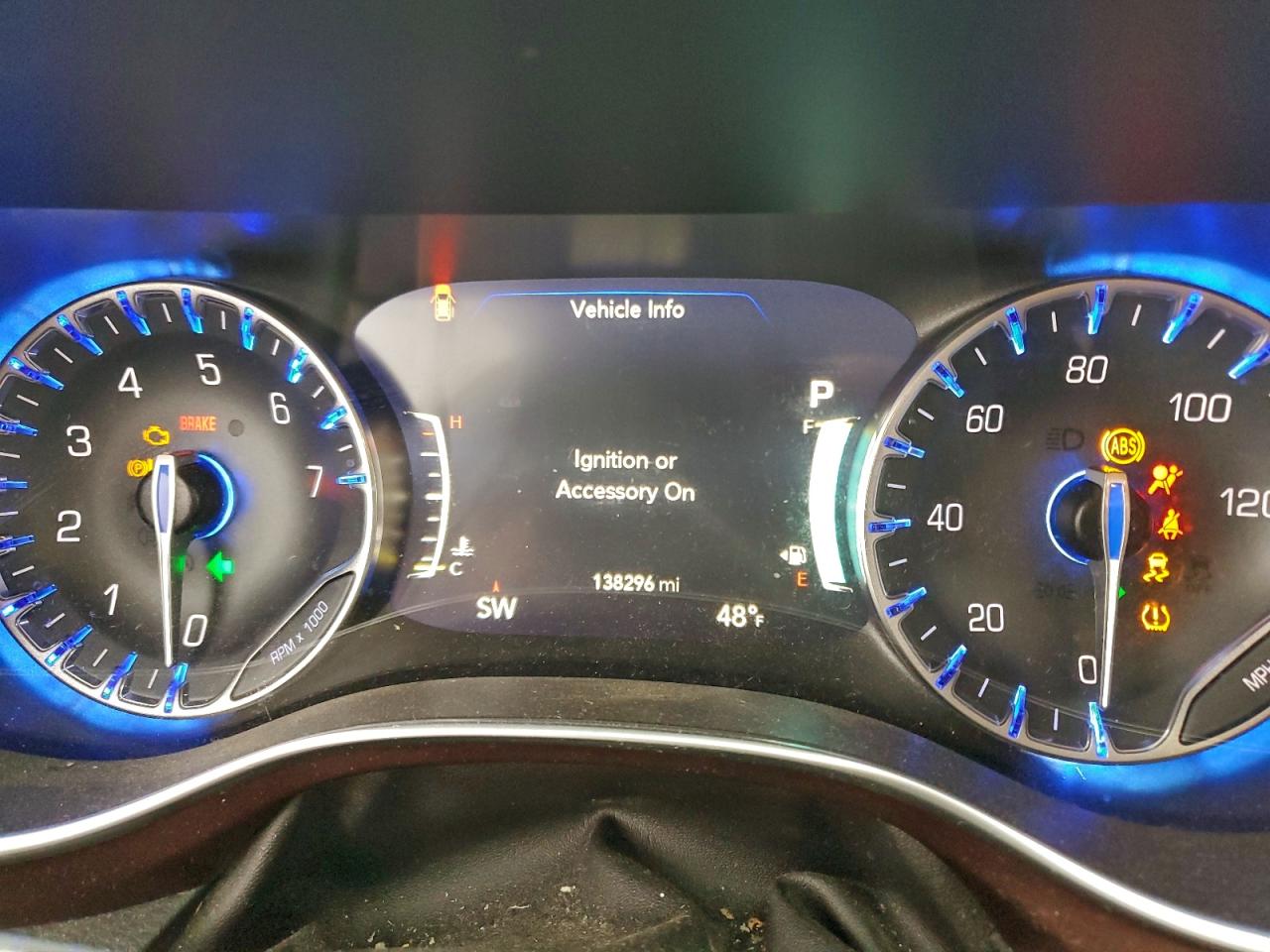 2017 Chrysler Pacifica Limited VIN: 2C4RC1GGXHR614076 Lot: 93916135