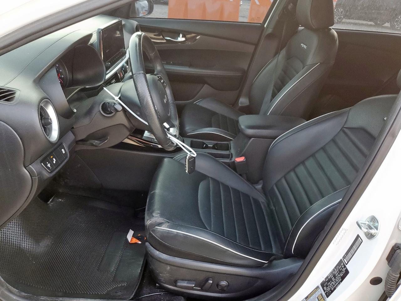 2022 Kia Forte Gt Line VIN: 3KPF54AD4NE445926 Lot: 93136805