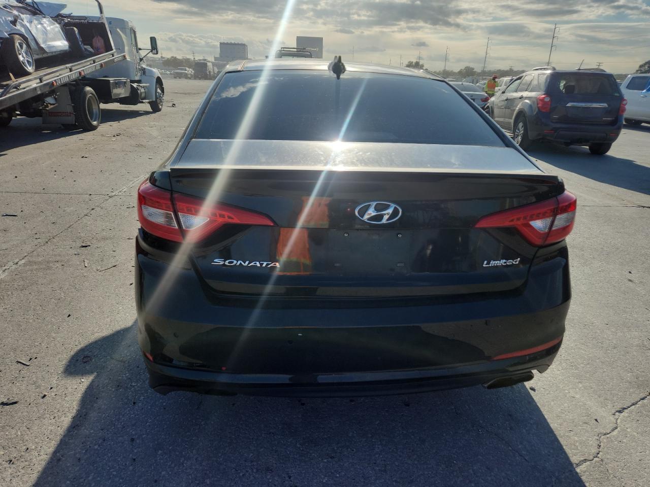 2015 Hyundai Sonata Sport VIN: 5NPE34AF8FH074821 Lot: 92890045