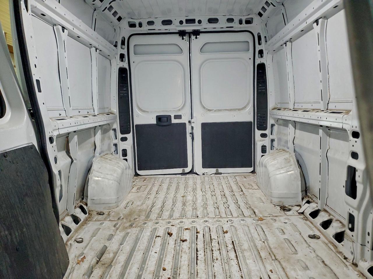 2025 Ram Promaster 2500 2500 High VIN: 3C6LRVDGXSE514365 Lot: 93947005