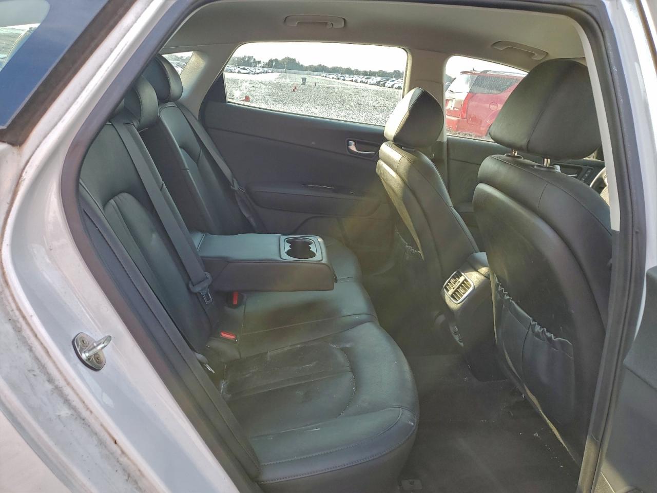 2018 Kia Optima Ex VIN: 5XXGU4L32JG233569 Lot: 93787445