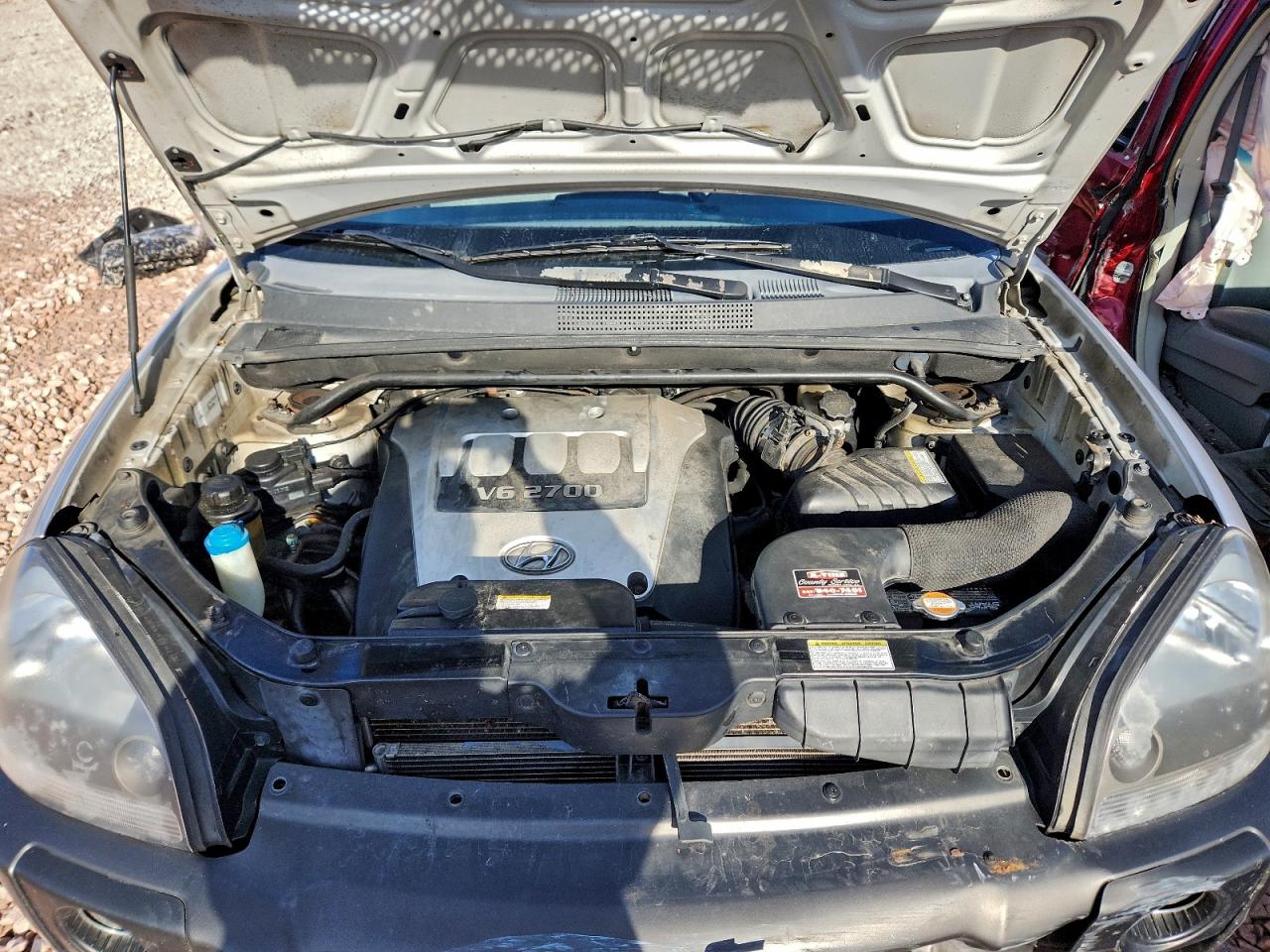 2005 Hyundai Tucson Gls VIN: KM8JN72D85U111499 Lot: 92756725