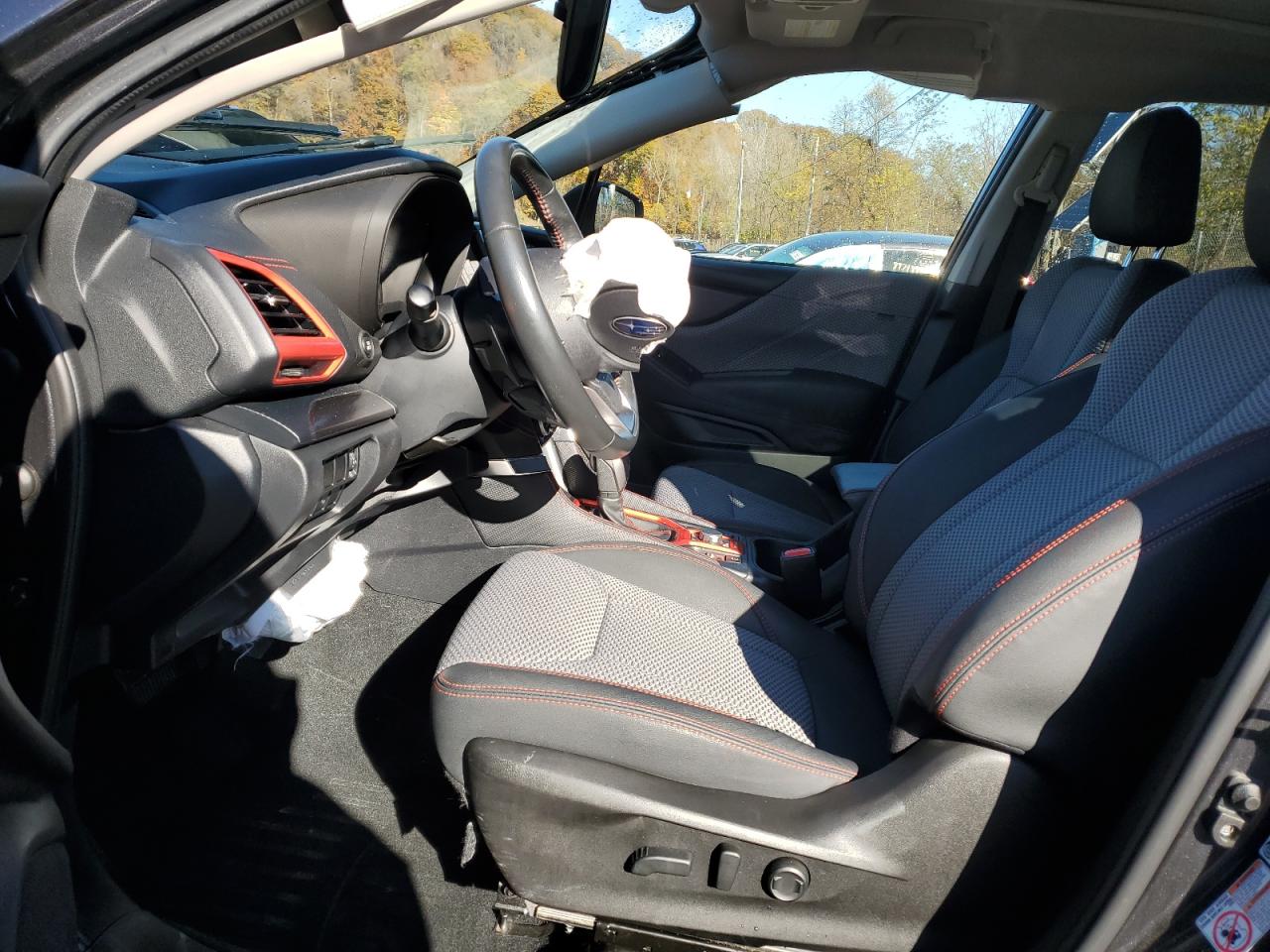 2019 Subaru Forester Sport VIN: JF2SKAKC6KH532049 Lot: 91171905