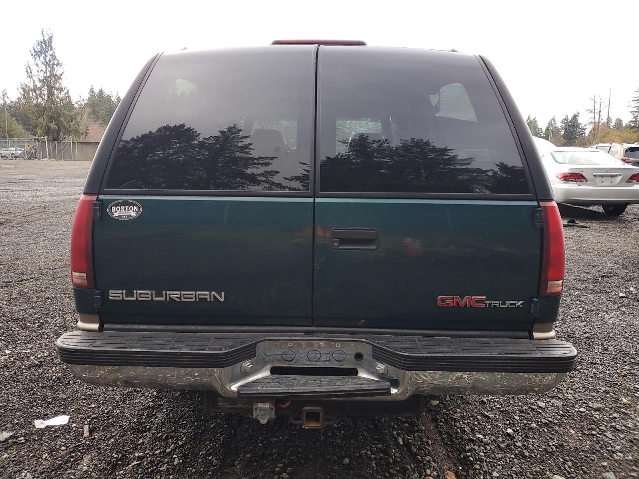 1996 GMC Suburban K1500 VIN: 1GKFK16R5TJ733406 Lot: 92308295