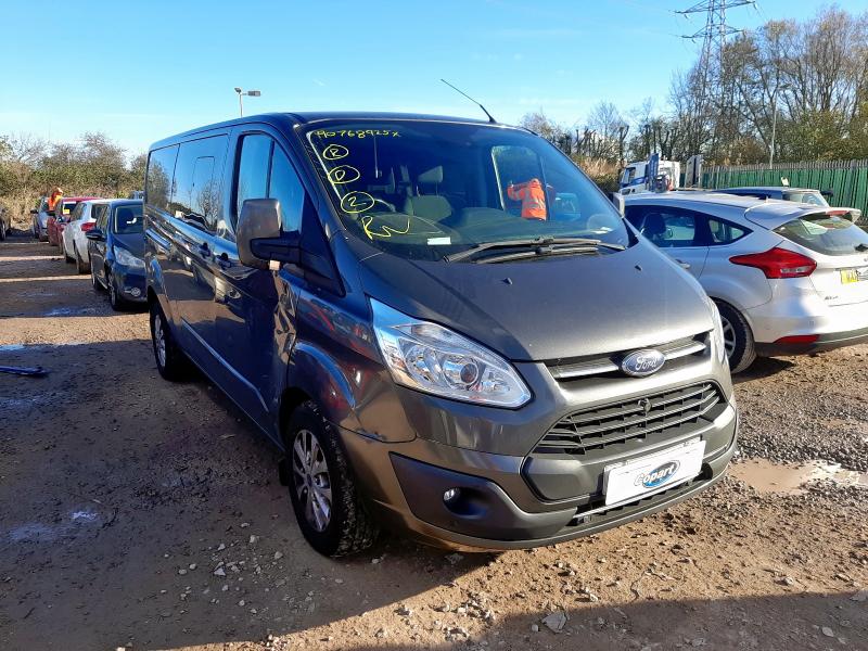 2017 FORD TRANSIT CUSTOM 2.0 TDCI 170PS LOW ROOF D/CAB LIMITED VAN