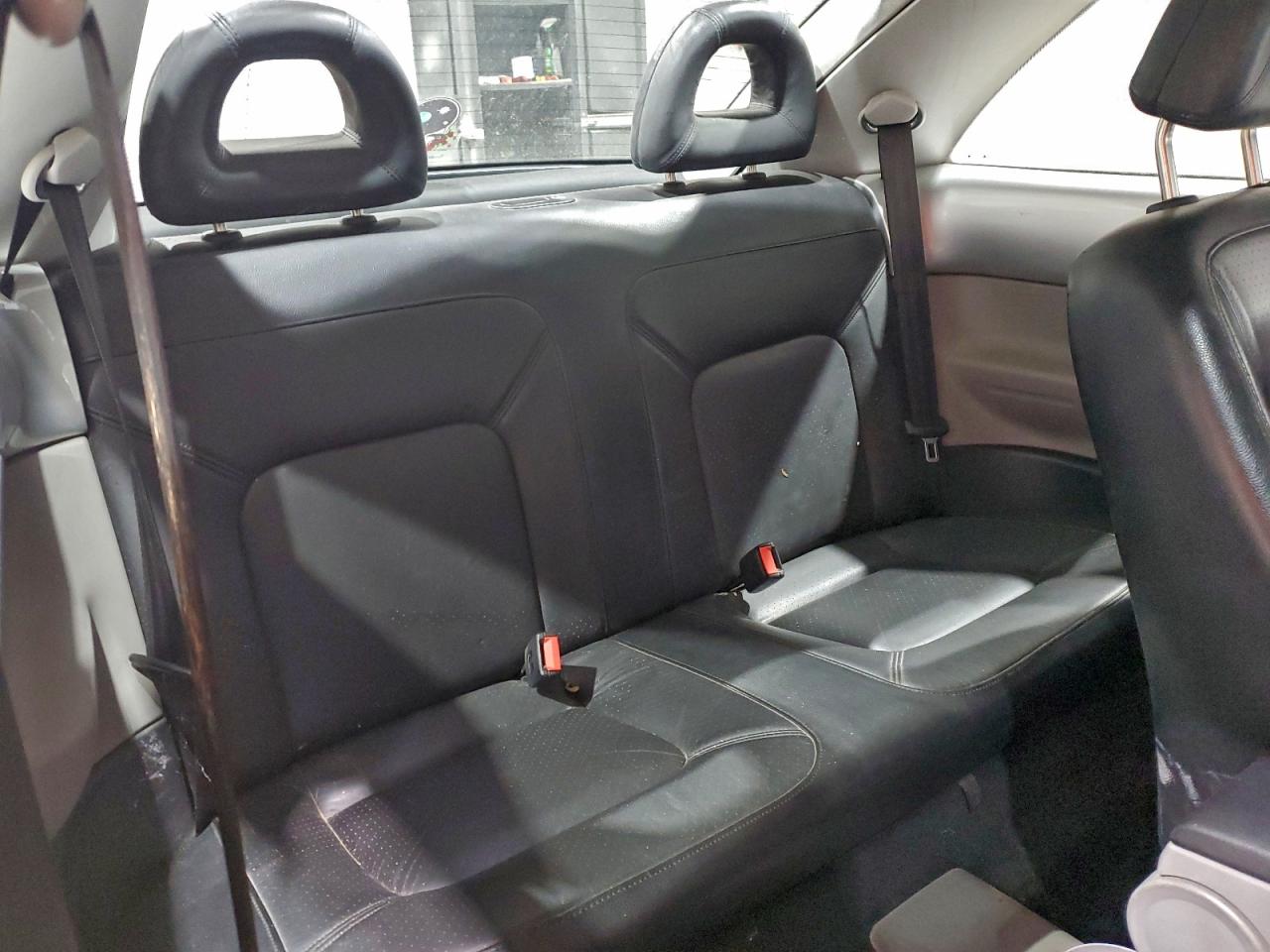 2000 Volkswagen New Beetle Glx VIN: 3VWDD21C9YM423143 Lot: 93456965