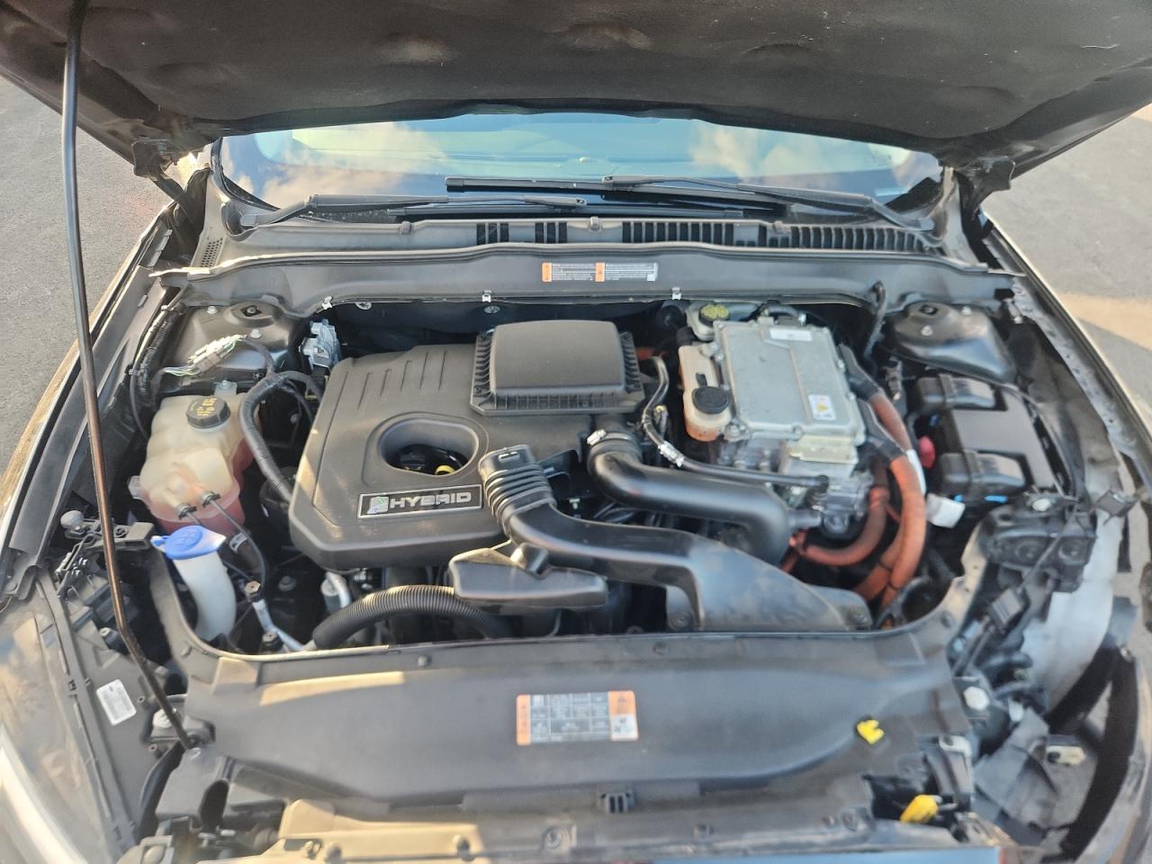 2015 Ford Fusion Se Hybrid VIN: 3FA6P0LU3FR258046 Lot: 91922985