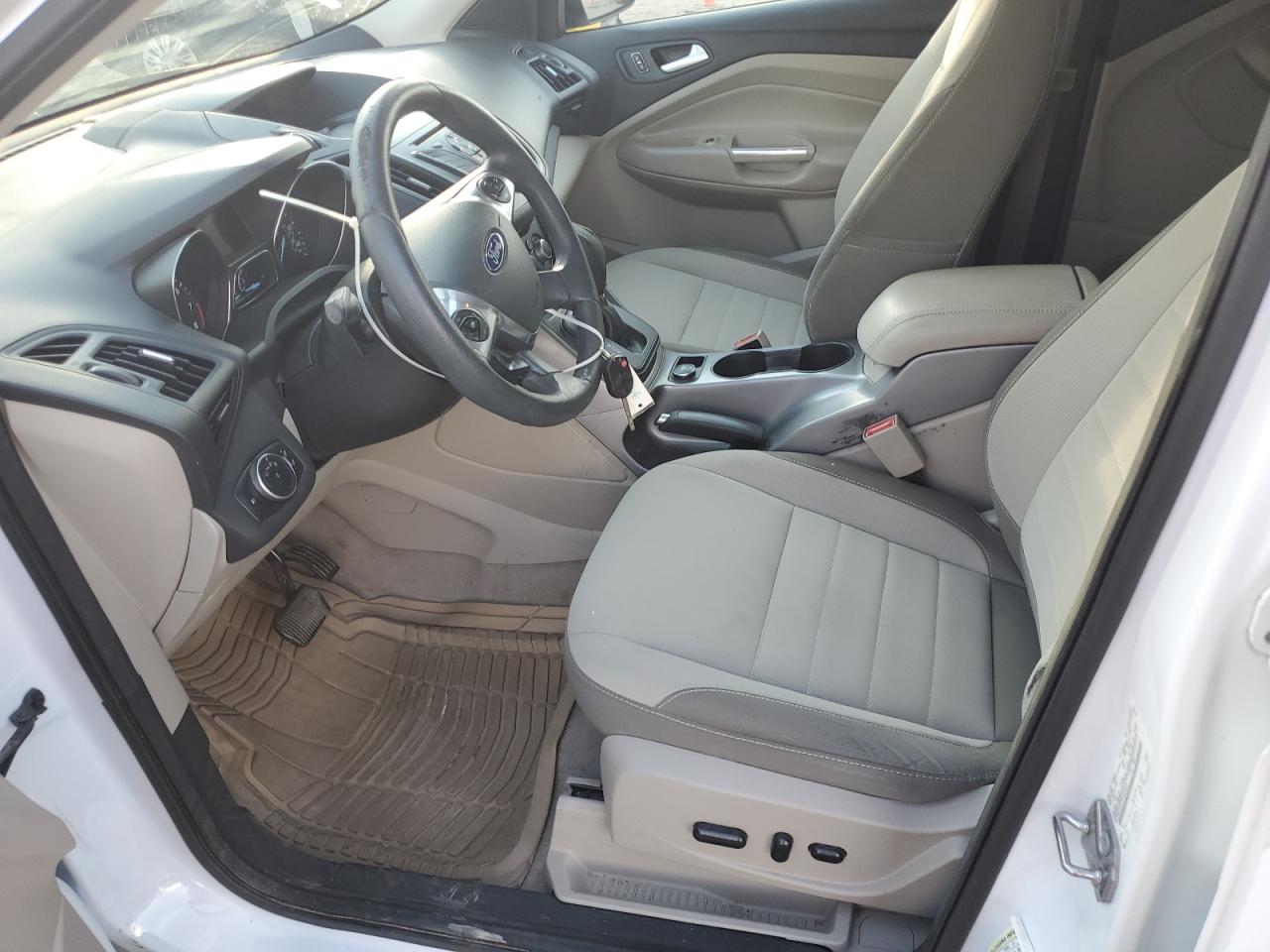 2015 Ford Escape Se VIN: 1FMCU0G7XFUB24794 Lot: 92488985