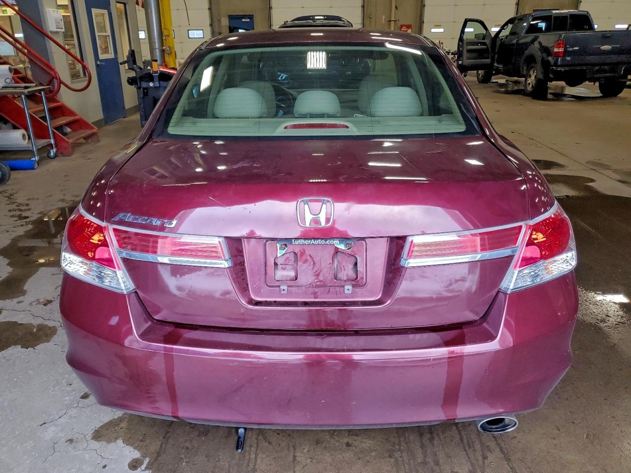 2011 Honda Accord Lxp VIN: 1HGCP2F43BA010843 Lot: 94516175