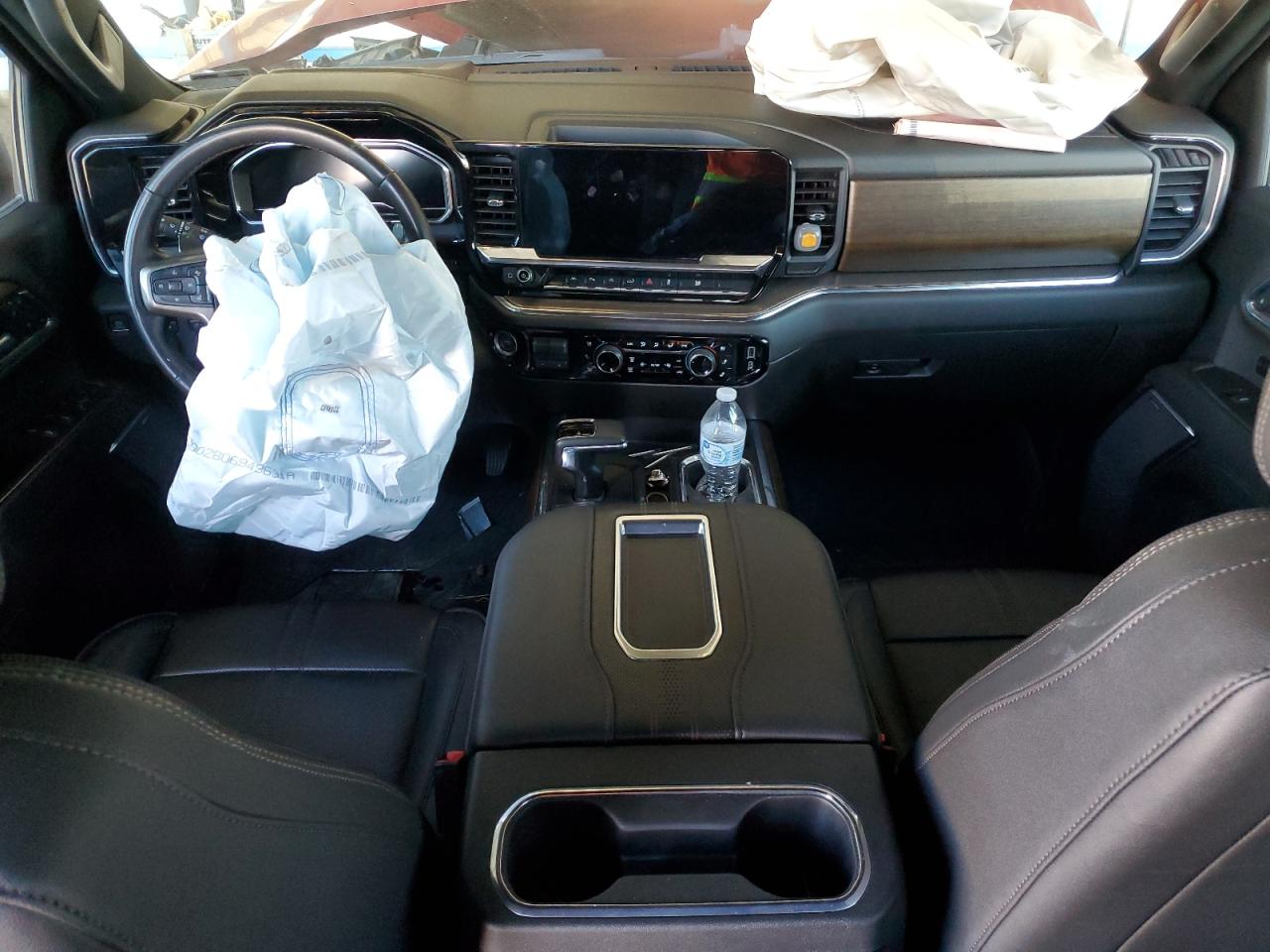 2022 Chevrolet Silverado K1500 High Country VIN: 1GCUDJED3NZ569323 Lot: 93887595