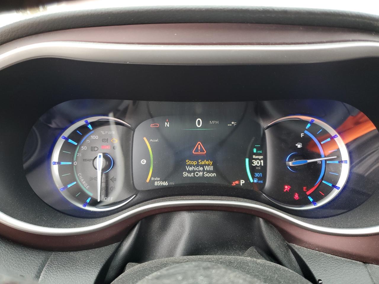 2020 Chrysler Pacifica Hybrid Touring L VIN: 2C4RC1L75LR173553 Lot: 92042305