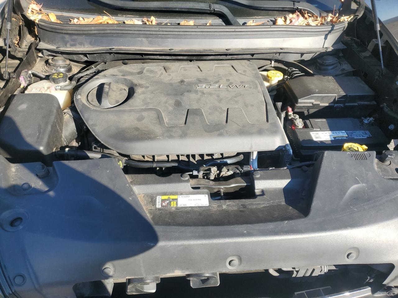 2014 Jeep Cherokee Limited VIN: 1C4PJLDSXEW154017 Lot: 90487495