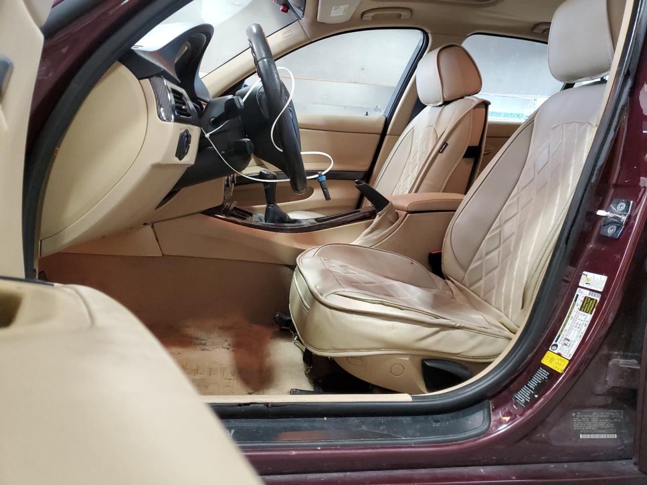 2008 BMW 328 Xi VIN: WBAVC93548KZ73212 Lot: 93473165