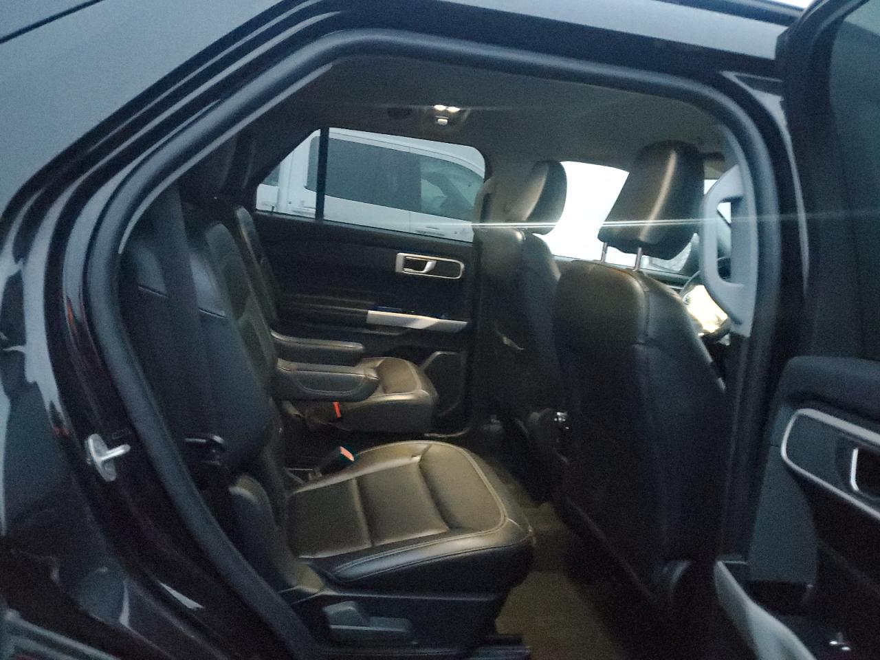 2022 Ford Explorer Xlt VIN: 1FMSK8DH5NGA51487 Lot: 92068325