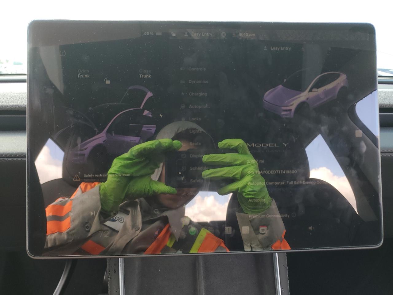 2026 Tesla Model Y VIN: 7SAYGDED7TF419800 Lot: 93335665