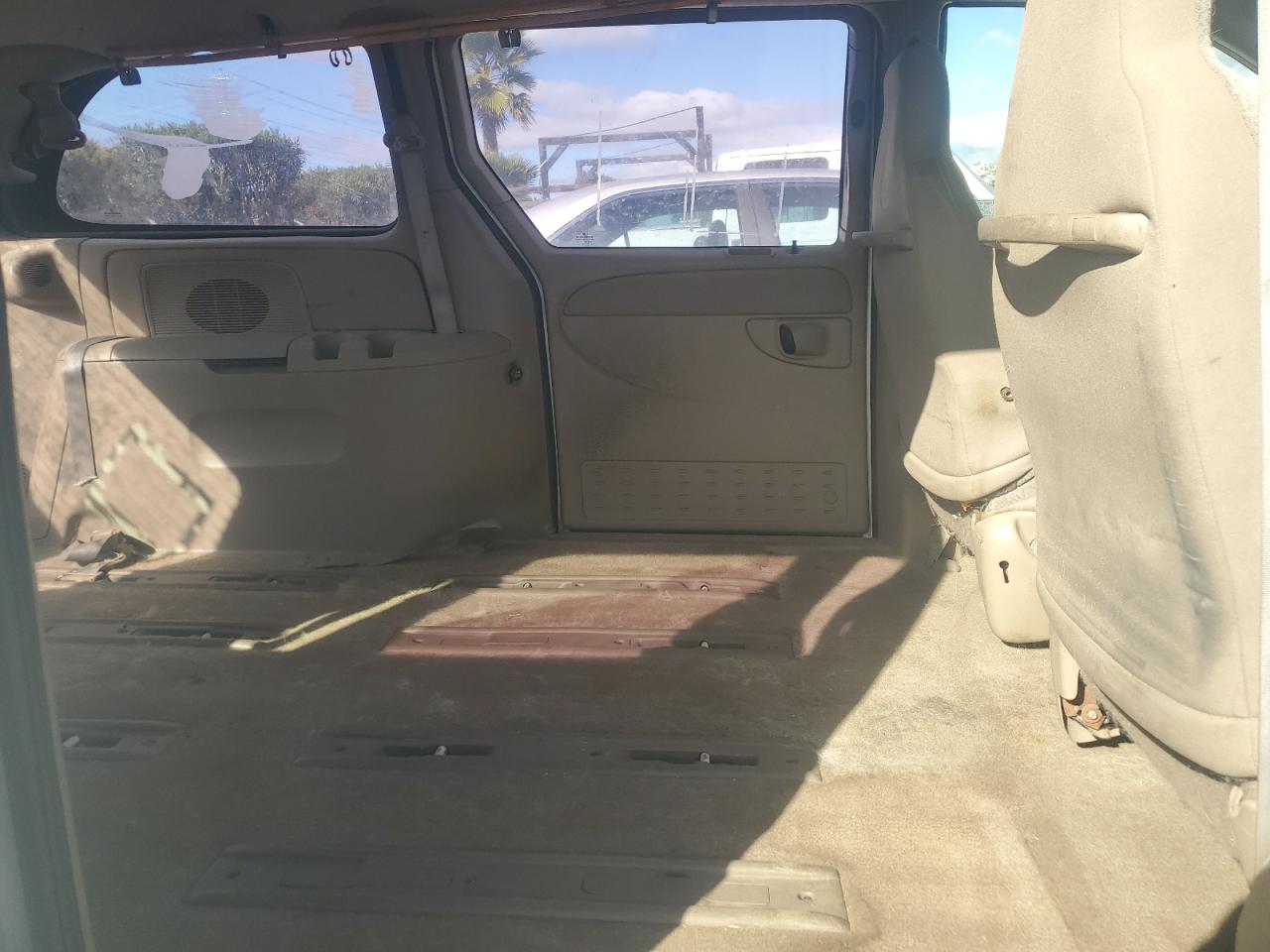 2002 Dodge Grand Caravan Sport VIN: 1B4GP44362B600385 Lot: 93447945