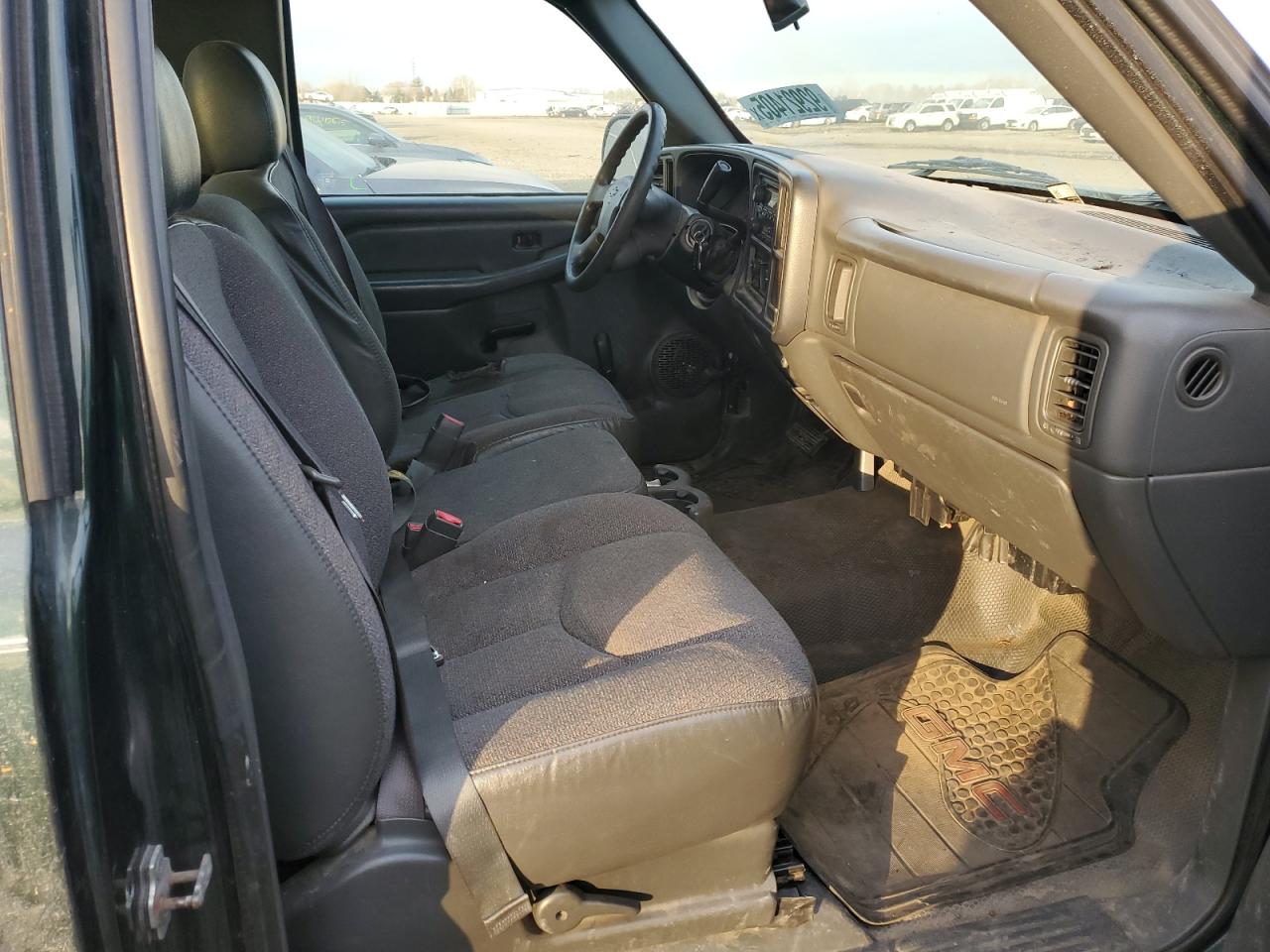 2004 Chevrolet Silverado C1500 VIN: 1GCEC14X34Z212404 Lot: 92921405