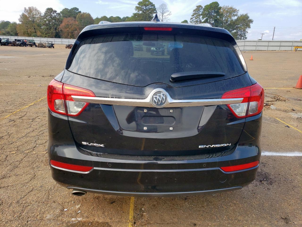 2018 Buick Envision Essence VIN: LRBFX1SA2JD007896 Lot: 92894625