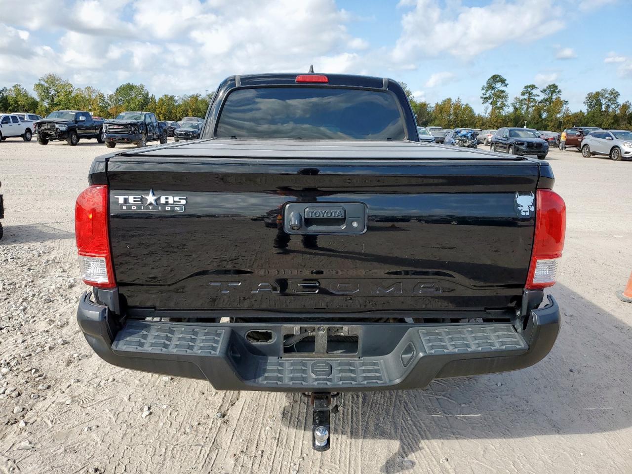 2016 Toyota Tacoma Access Cab VIN: 5TFRX5GN1GX059027 Lot: 92702265