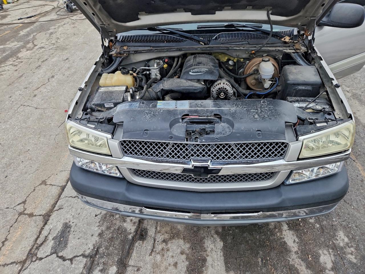 2005 Chevrolet Silverado K1500 VIN: 2GCEK13T551139306 Lot: 93855995