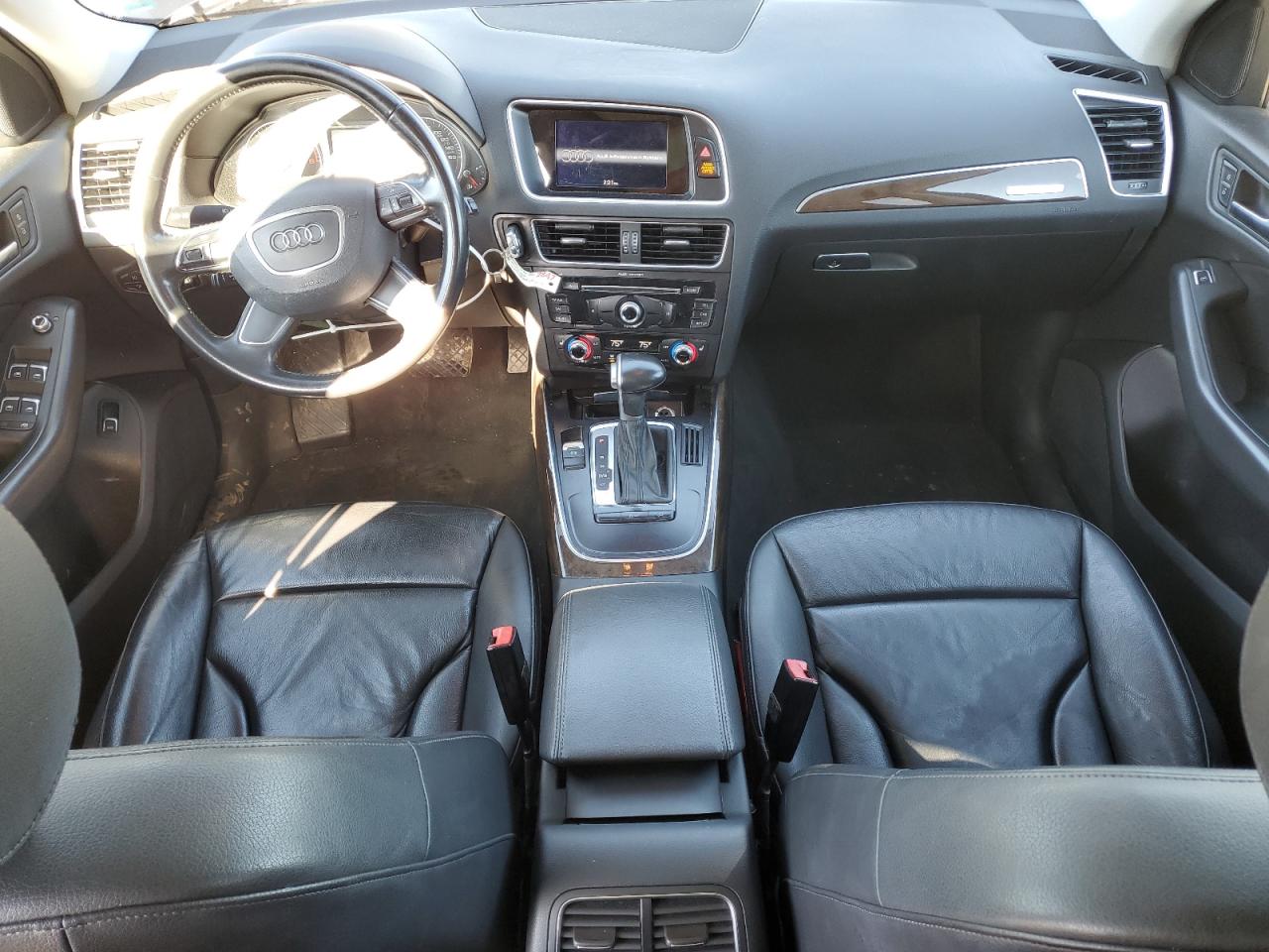 2016 Audi Q5 Premium VIN: WA1C2AFP2GA046123 Lot: 92063675