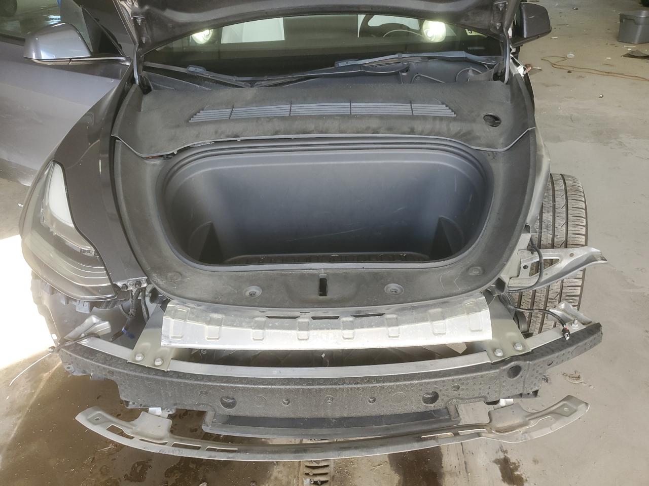 2022 Tesla Model Y VIN: 7SAYGAEE9NF382579 Lot: 93141675