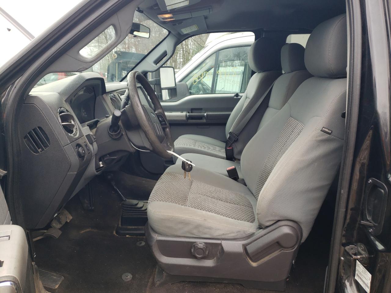 2015 Ford F350 Super Duty VIN: 1FT8X3BT9FEC86109 Lot: 92131205