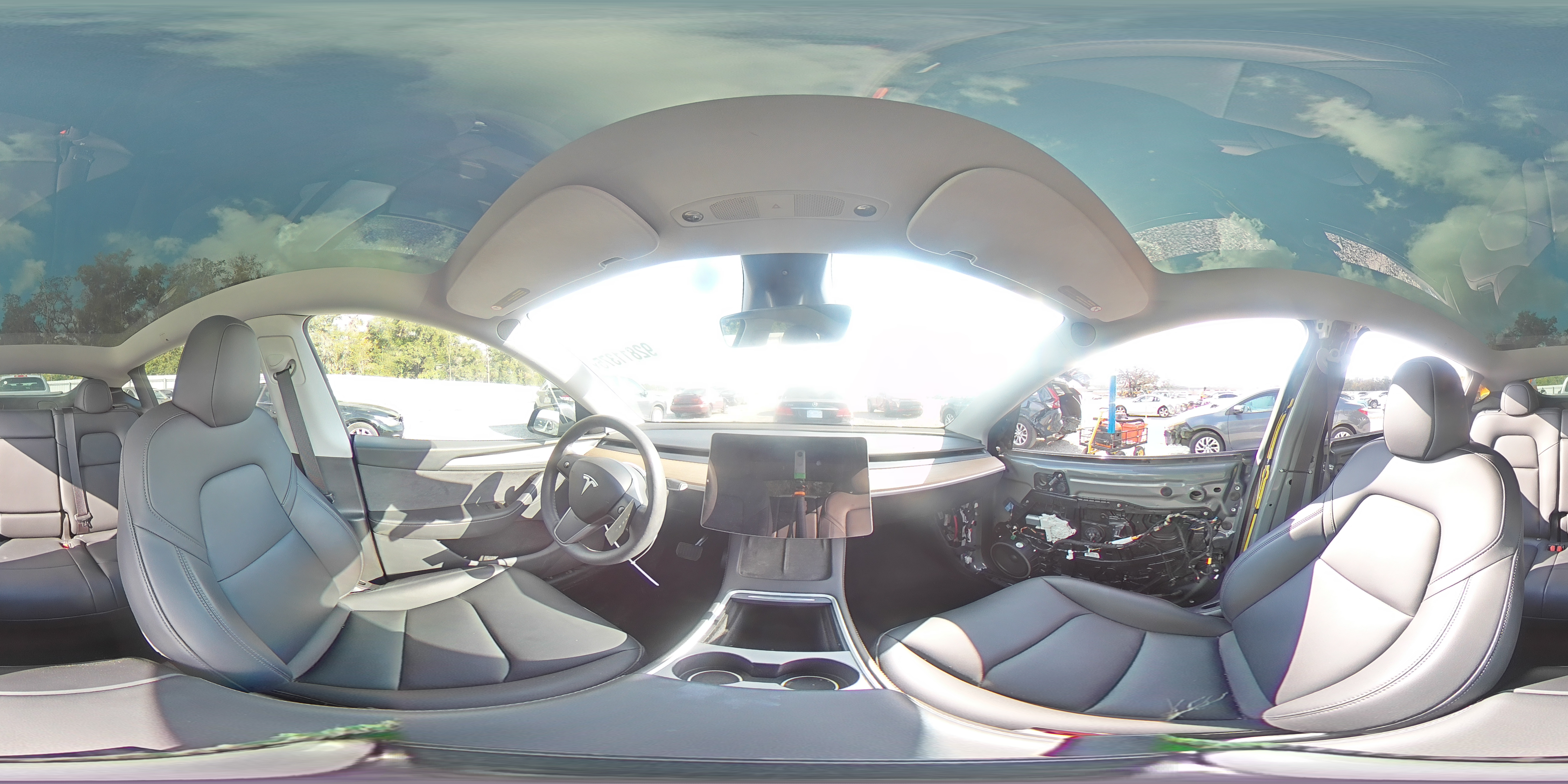 2023 Tesla Model Y VIN: 7SAYGDEE3PA204135 Lot: 92811375