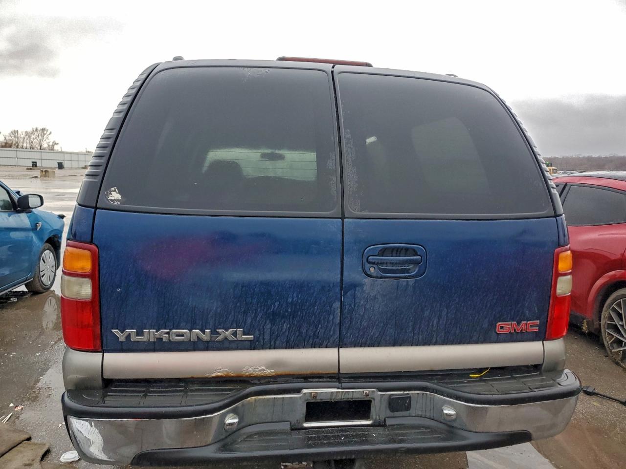 2000 GMC Yukon Xl K1500 VIN: 3GKFK16T6YG195397 Lot: 94056235