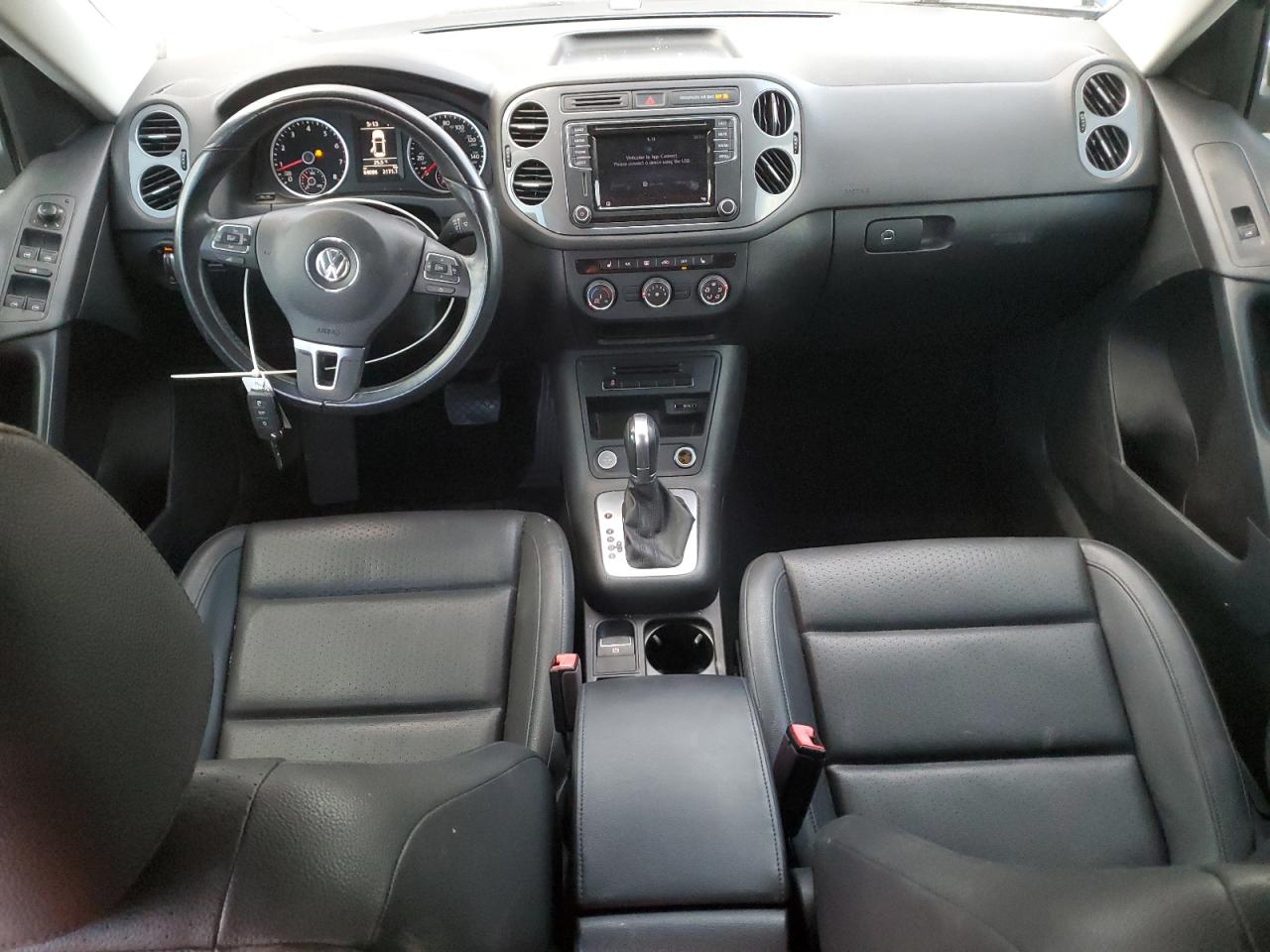 2017 Volkswagen Tiguan S VIN: WVGAV7AX6HK012370 Lot: 92508125