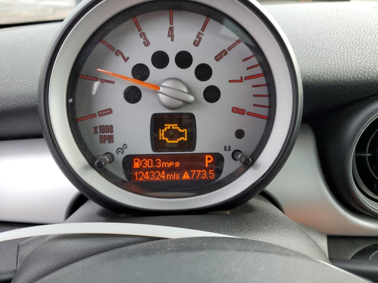 2007 Mini Cooper VIN: WMWMF33507TT51201 Lot: 92319625