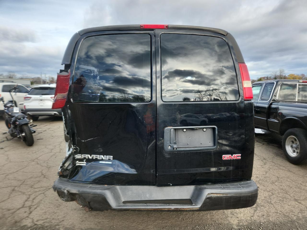 2015 GMC Savana G2500 VIN: 1GTW7FCF7F1195414 Lot: 91926915