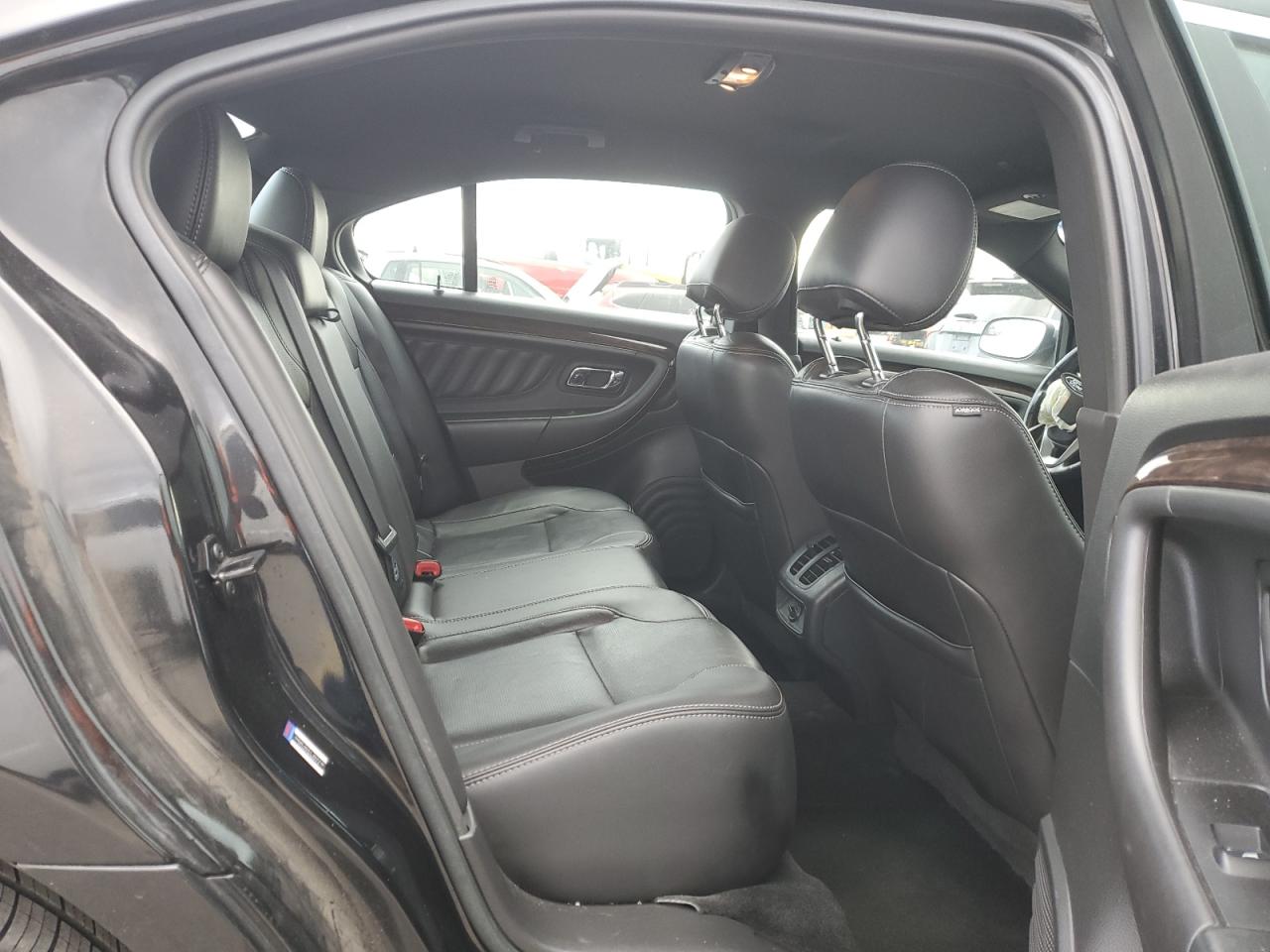 2015 Ford Taurus Limited VIN: 1FAHP2F84FG165658 Lot: 92872885