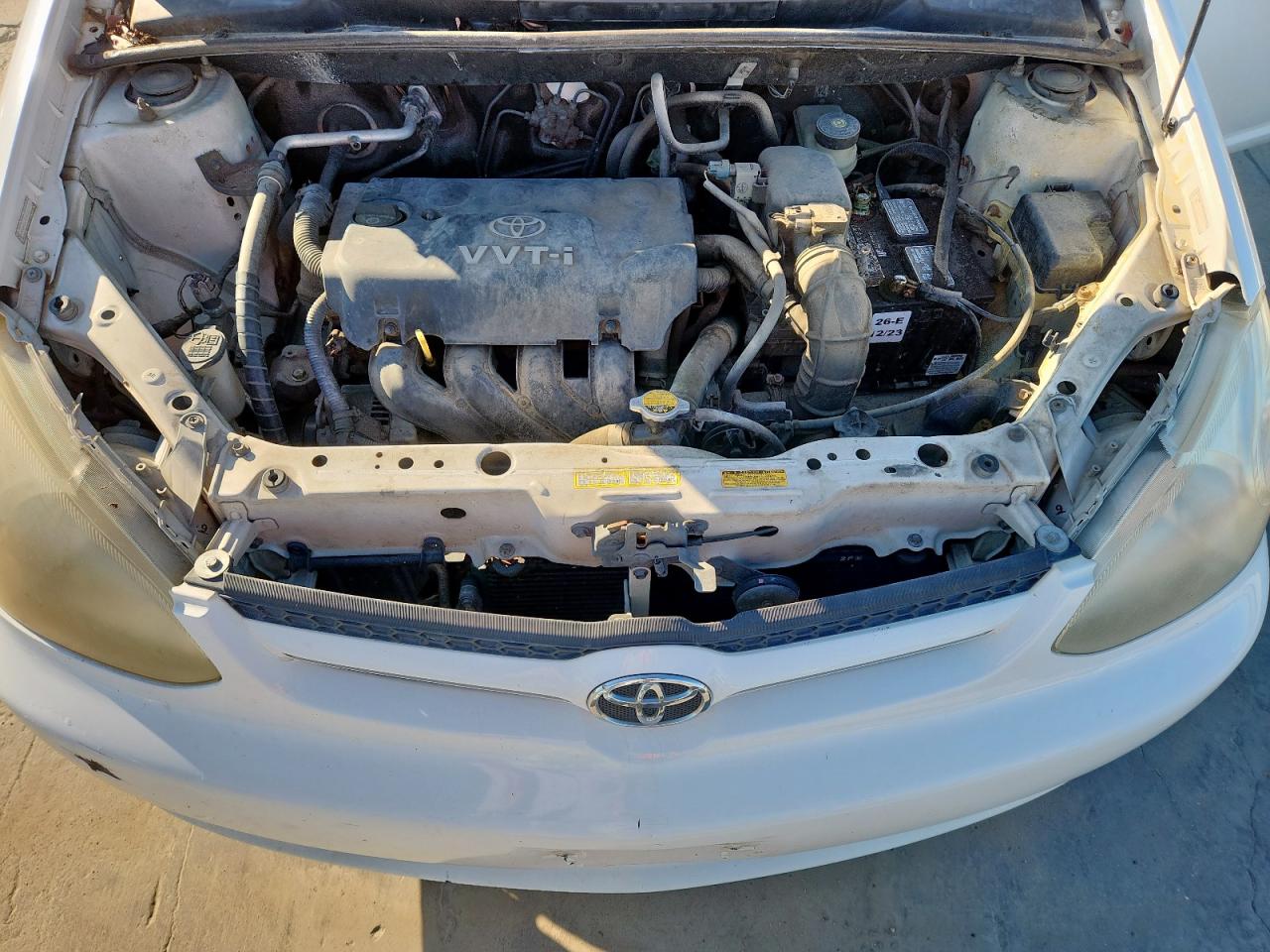 2004 Toyota Echo VIN: JTDAT123040337461 Lot: 90824795