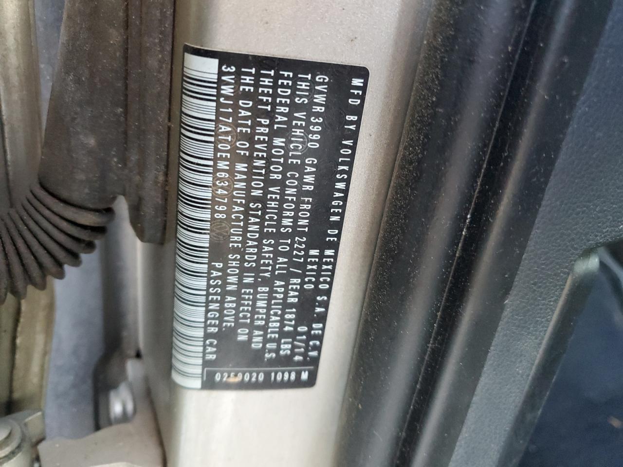 2014 Volkswagen Beetle VIN: 3VWJ17AT0EM634798 Lot: 92348755