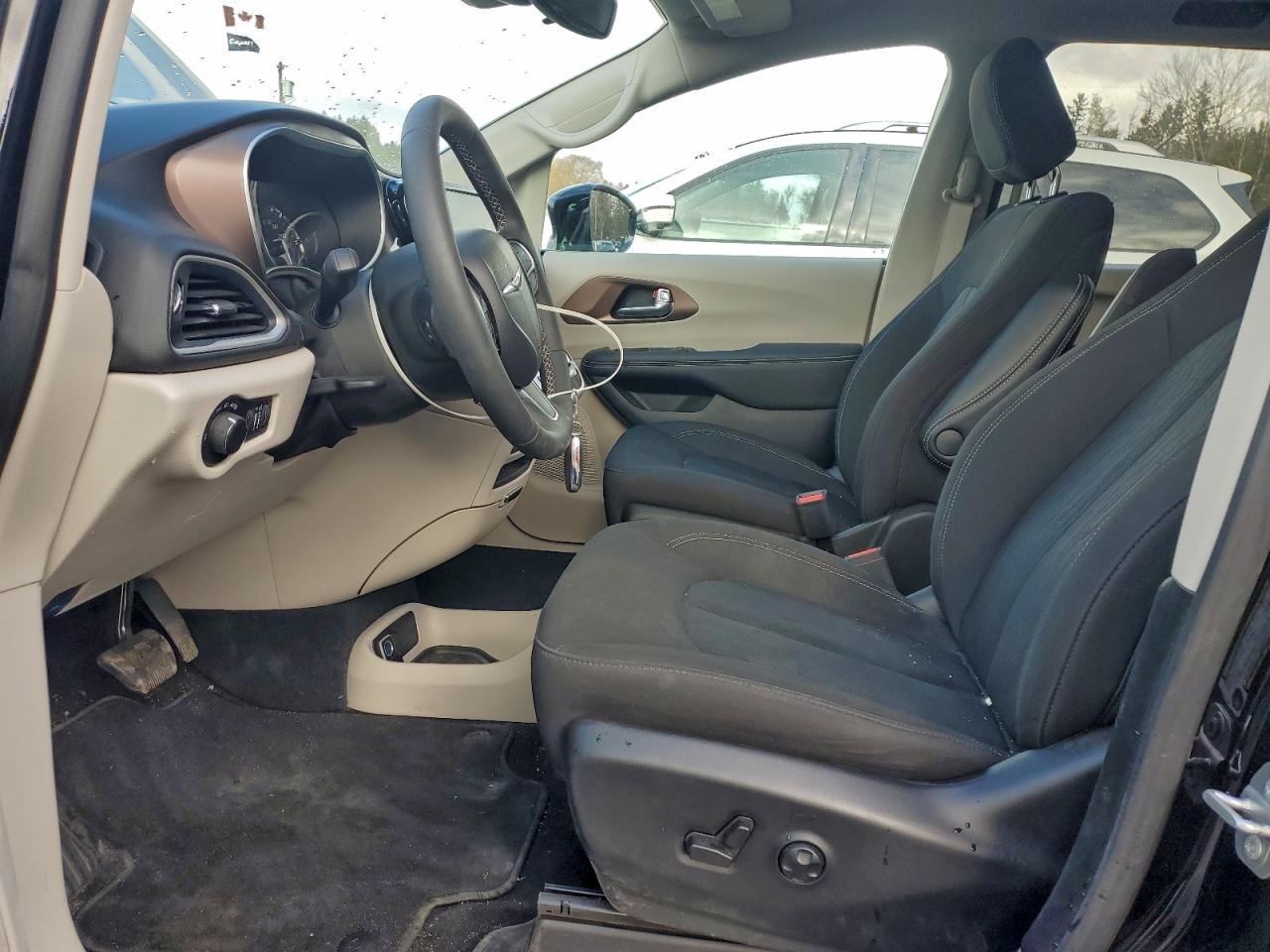 2024 Chrysler Grand Caravan Sxt VIN: 2C4RC1ZG3RR189525 Lot: 94485895