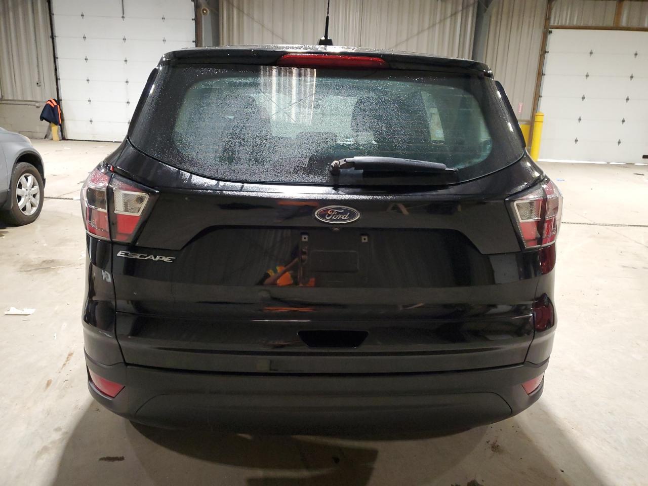 2017 Ford Escape S VIN: 1FMCU0F78HUD36632 Lot: 91402985