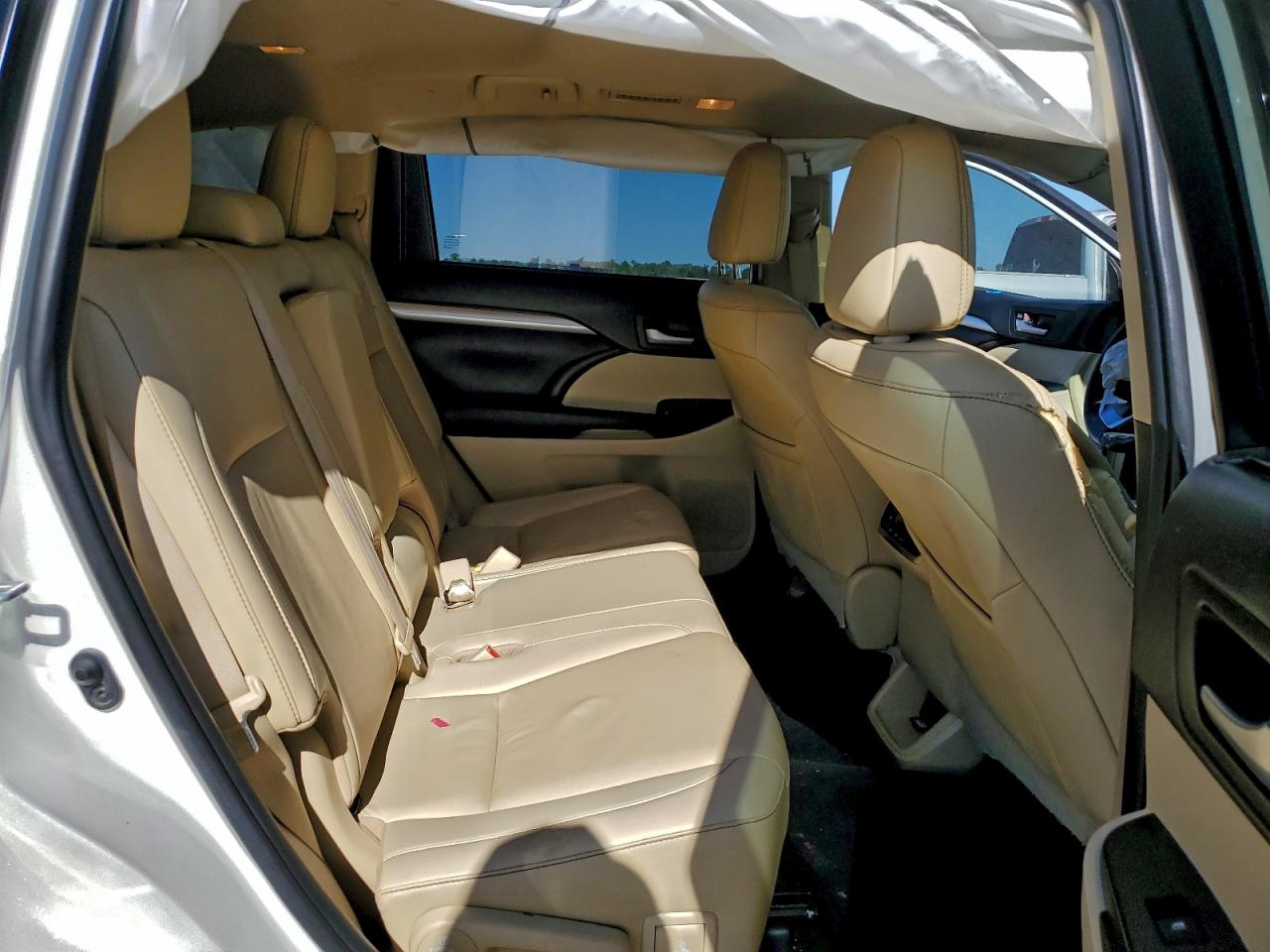 2019 Toyota Highlander Se VIN: 5TDKZRFHXKS566053 Lot: 94267275